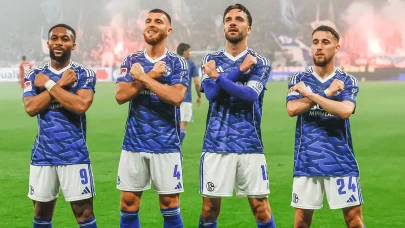 Schalke 04 Bundesliga biletini aldı