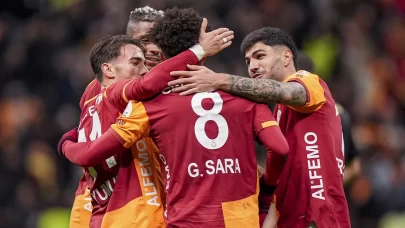 Galatasaray'da flash ayrılık