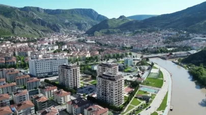 Amasya'da taşkın alarmı: Okullar Çarşamba günü de tatil edildi