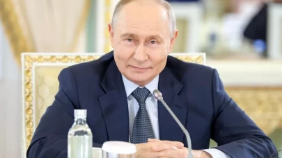 Putin'den yeşil ışık! Avrupa'ya kapıları kapatmadı