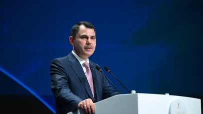 Bakan Kurum'dan 'Yarısı Bizden' açıklaması: Günde 550 konut inşa ederek Letonya ve Estonya büyüklüğünde bir alanı yeniden ayağa kaldırdık