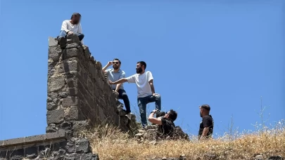 Surlarda intihar girişimi! Atlamak istemesinin nedeni ortaya çıktı
