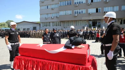 Şehit Tayfun Baş'ın eşinden yürek yakan sözler: 'Kızım baban melek oldu'