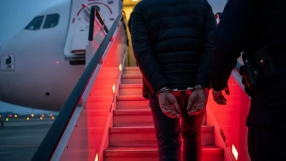 FETÖ firarilerine darbe üstüne darbe! Türkiye 119 ülkede harekete geçti