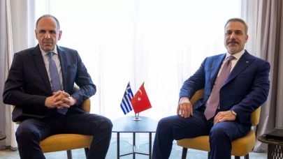 Bakan Fidan, Yunan mevkidaşı ile görüştü