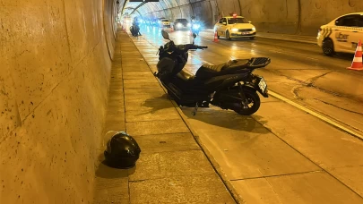 Yağ dökülen yolda zincirleme kaza! Zemin buz pistine döndü