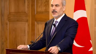 Dışişleri Bakanı Fidan, Katarlı liderle telefonda görüştü!