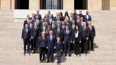 Dursun Özbek ve yeni yönetimi Anıtkabir’de