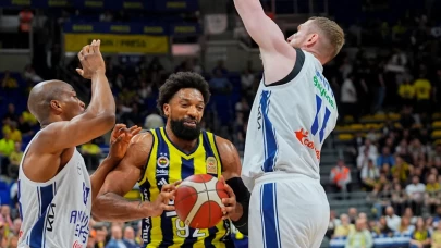 Fenerbahçe Beko - Anadolu Efes CANLI İZLE | Fenerbahçe Anadolu Efes maçı saat kaçta, hangi kanalda?