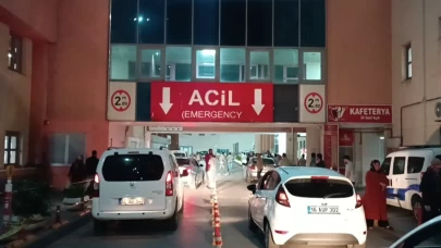 Silahlı kavganın ortasında kaldı! Evinin önünde beklerken başından vuruldu