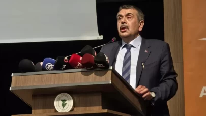 Bakan Tekin'den İmamoğlu-Özel ilişkisine dikkat çeken benzetme: Tosun Paşa filmi gibi