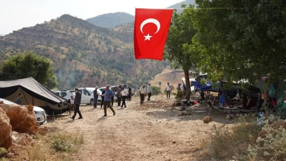 Terör nedeniyle boşaltılan Kuşkonar'da geri dönüş başladı! Şırnak'ta 40 aile, 32 yıl sonra yurtlarına döndü
