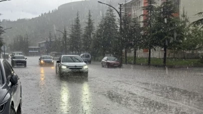 İç kesimlerde yerel sağanak bekleniyor