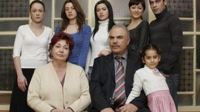 Kanal D yayın akışı Yaprak Dökümü neden yok? 4 Haziran Yaprak Dökümü tekrar bölümü yayınlanmayacak mı?