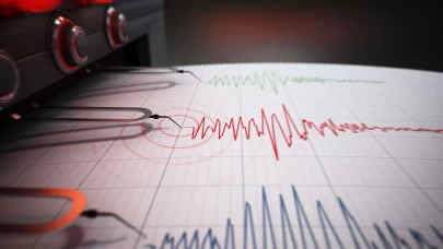 Yunanistan'da deprem mi oldu, nerede? Yunanistan'daki deprem İzmir'de hissedildi mi?