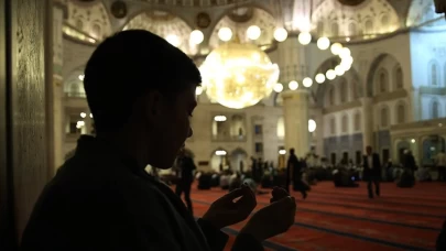 Bugün kandil mi? 25 Haziran Perşembe kandil mi, ne zaman 2026?
