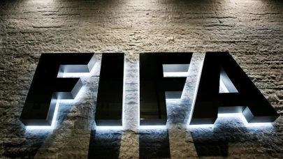 FIFA'dan şok karar: 3 Türk kulübüne transfer yasağı geldi