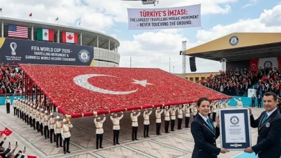 'Ölümsüz Bayrak' ile milyonlarca Türk tek fotoğrafta buluşuyor