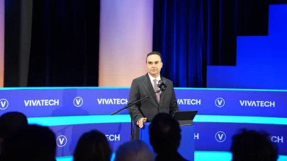 Bakan Kacır VivaTech 2026'da duyurdu: Hedef 100 bin teknoloji girişimi!