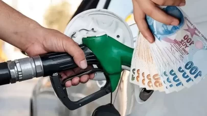 Motorine bir indirim daha yolda! İşte güncel akaryakıt fiyatları...