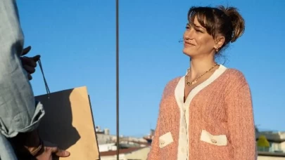 Kimler Geldi Kimler Geçti izle!
