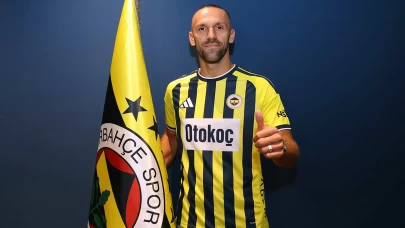 Vedat Muriqi resmen Fenerbahçe'de!