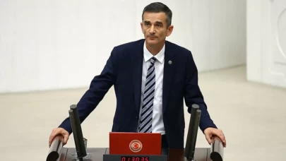 CHP’de deprem üstüne deprem: Sakarya Milletvekili Ümit Dikbayır istifa etti!