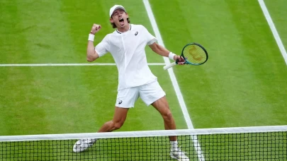 Alex de Minaur Wimbledon'da ikinci tura çıktı!