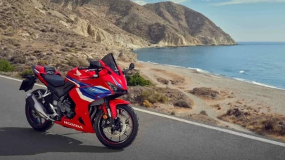 Honda CBR500R daha akıcı sürüşle Türkiye’de