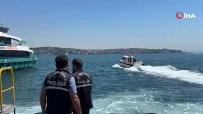 Vapurdaki yolcuların dikkati faciayı ortaya çıkardı!