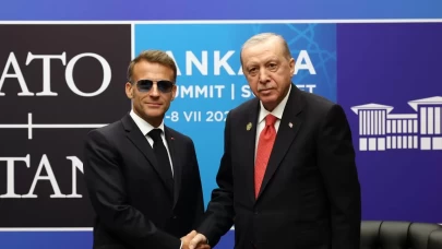 Cumhurbaşkanı Erdoğan, Macron ile görüştü
