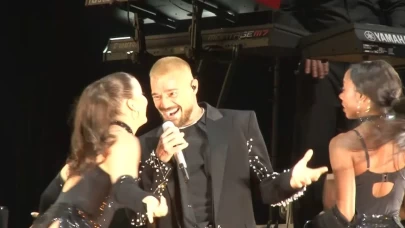 Ricky Martin 15 yıl aradan sonra İstanbul’da hayranlarıyla buluştu