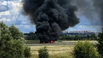 Moskova'da Rus savaş uçağı düştü