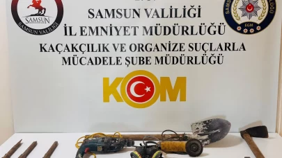 Eski binadaki halının altından kaçak kazı çıktı