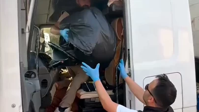 Adana’da şüpheli TIR’a narkotik operasyonu