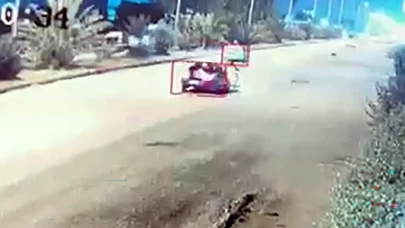 Adana’da alkollü sürücünün çarptığı elektrikli bisikletteki kadın öldü