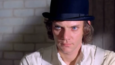 Otomatik Portakal (A Clockwork Orange) filmi: Konusu, oyuncuları ve romanla farkları