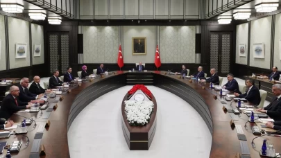 Kabine kritik başlıklarla toplanıyor