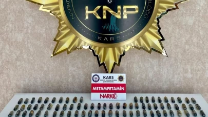 İranlı kuryenin midesinden çıkanlar şoke etti!