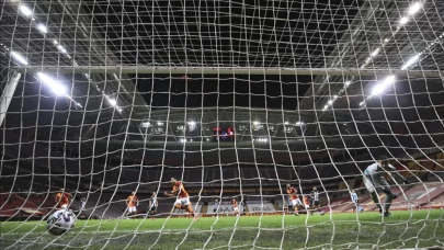 S Sport Plus Ümraniyespor Galatasaray canlı izle! 17 Temmuz S Sport Plus canlı yayın linki ve frekans bilgileri