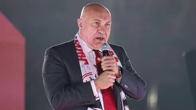 Yüksel Yıldırım'dan transfer eleştirilerine yanıt