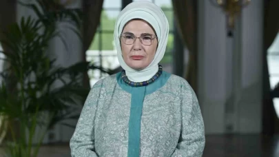 Emine Erdoğan’dan NATO zirvesine dair mesaj