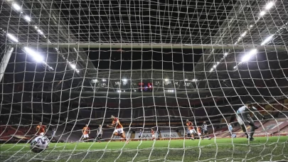Sporting Lizbon Nottingham Forest canlı izle! Hangi kanalda?