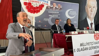 MHP'li Yıldırım vurguladı : Üç hilal; Türk milletinin birlik ve kardeşliğinin sembolüdür