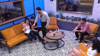 Kısmetse Olur Aşkın Gücü 4. Sezon 32. bölüm izle! Ceren, Beyza’ya ayakkabıyla saldırdı