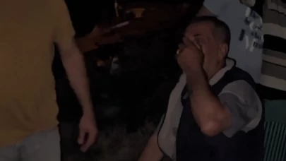 Yangında oğlunu kaybeden acılı babanın feryatları mahalleyi sarstı