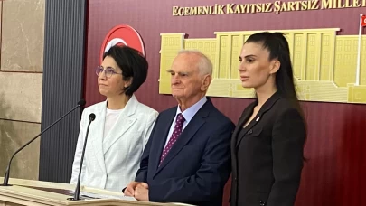 Eski genel sekreter Önder Sav CHP'den istifa etti