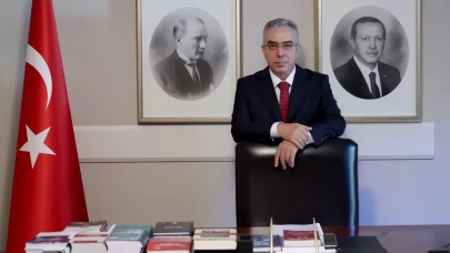 Mehmet Uçum'dan CHP ve Yeni Parti yorumu: ‘Siyasi magazin tartışmasından öteye gidemez’