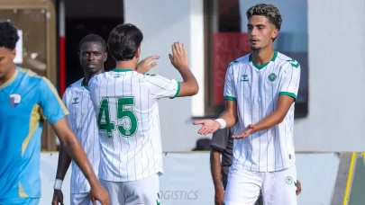 Konyaspor hazırlık maçında moral buldu