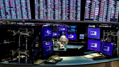 New York borsası jeopolitik gerilimle güne ekside başladı